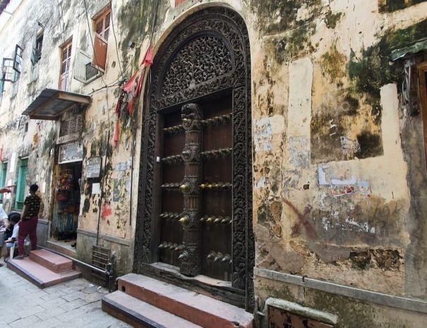 Zanzibar Doors Tour